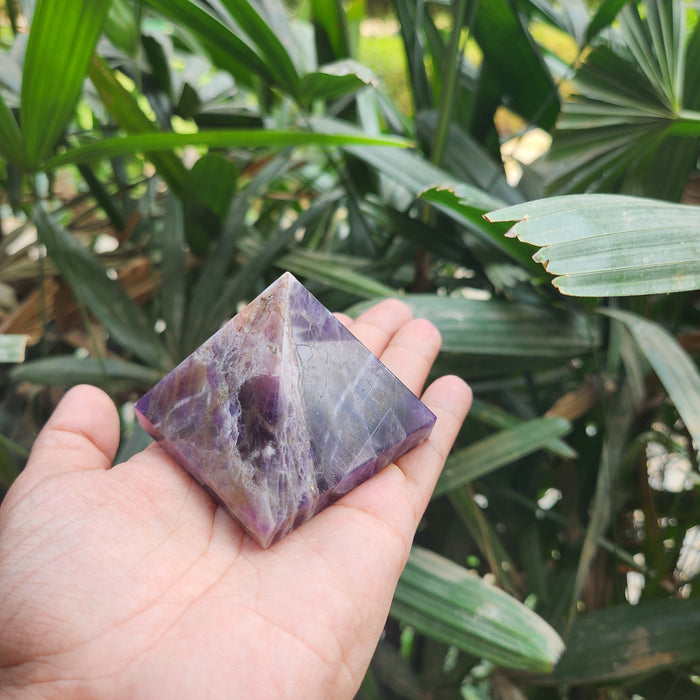Amethyst Pyramid for Protection, Purification and Spirituality