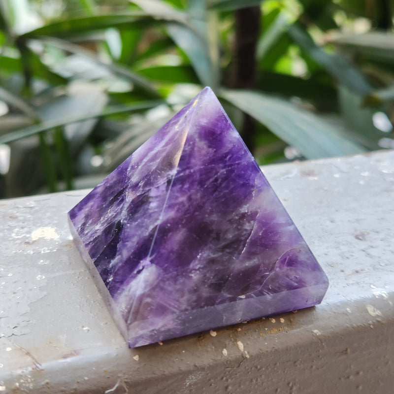 Amethyst Pyramid for Protection, Purification and Spirituality