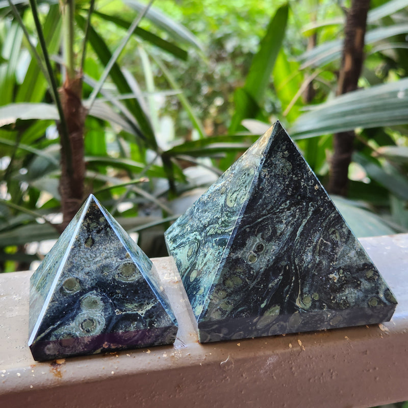 Kambaba Jasper Pyramid for Remove Blockages, Negativity, Worry