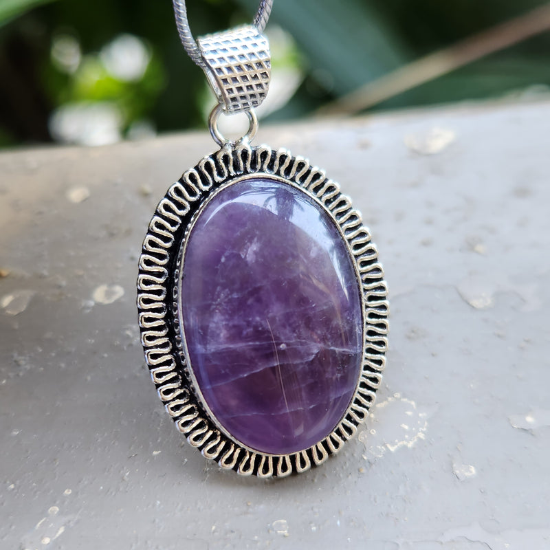 Certified Amethyst Oval Shape Pendant without Chain