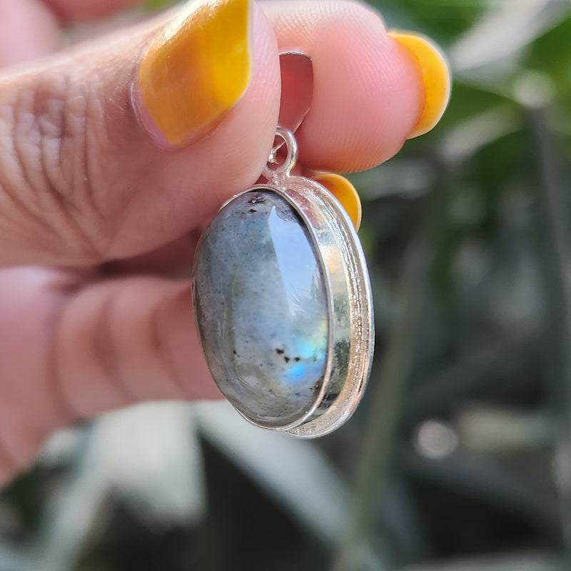 Certified Labradorite Small Pendant without Chain