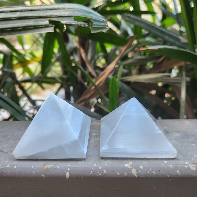 Natural Selenite Pyramid for Cleansing Charging and Protection