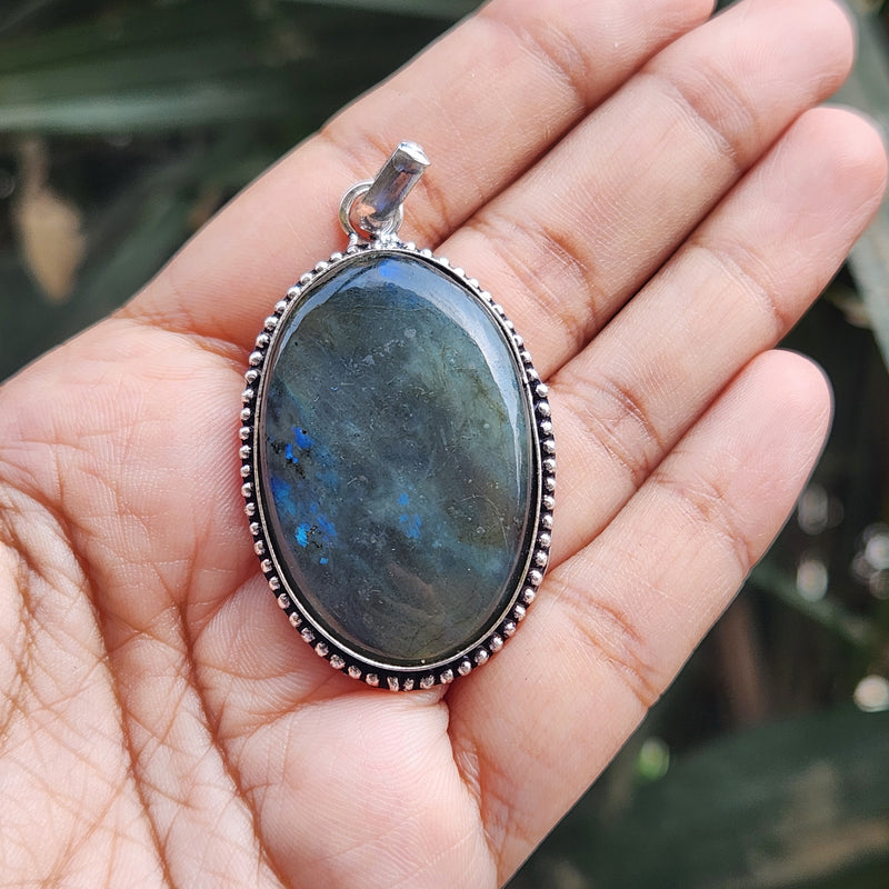 Certified Labradorite Pendant without Chain (Design 5)