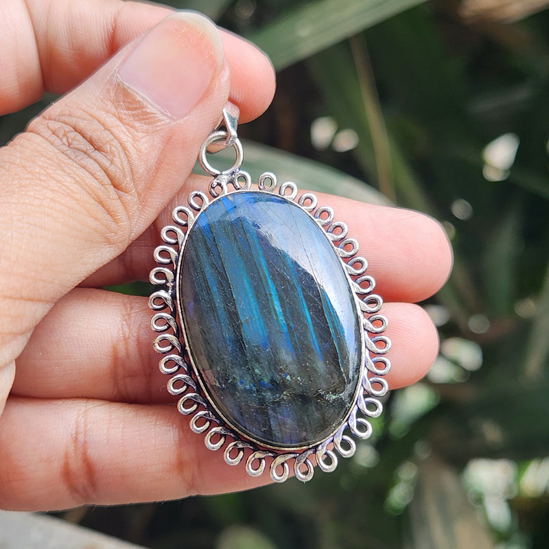 Certified Labradorite Pendant without Chain (Design 8)
