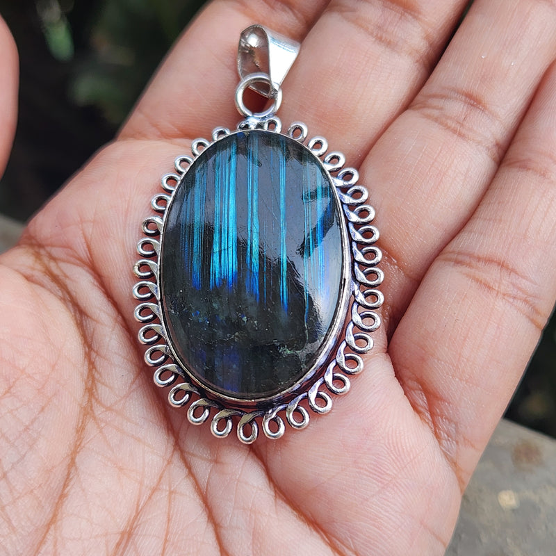 Certified Labradorite Pendant without Chain (Design 8)