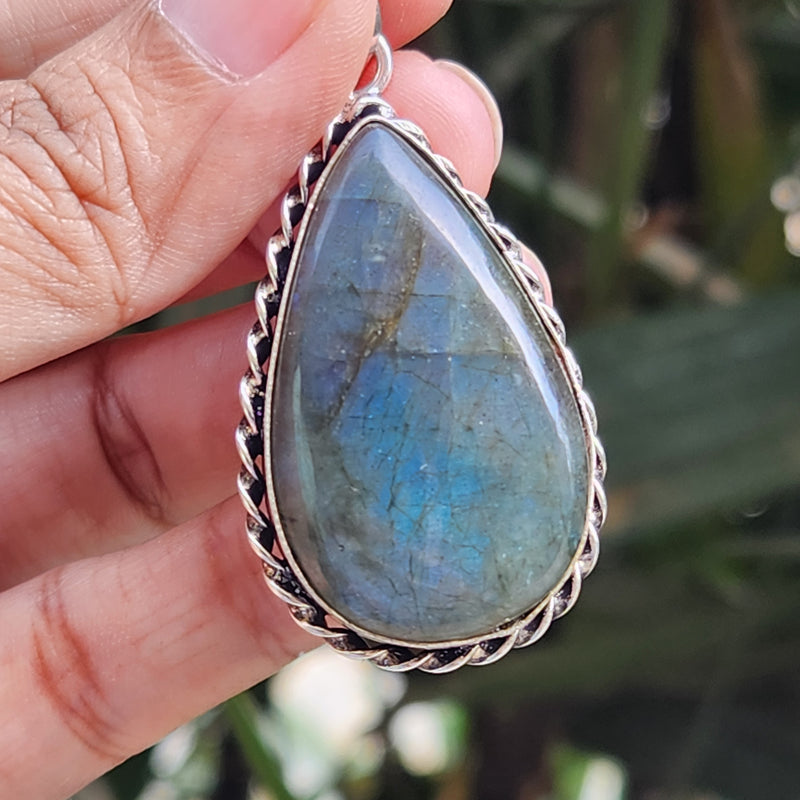 Certified Labradorite Pendant without Chain (Design 9)