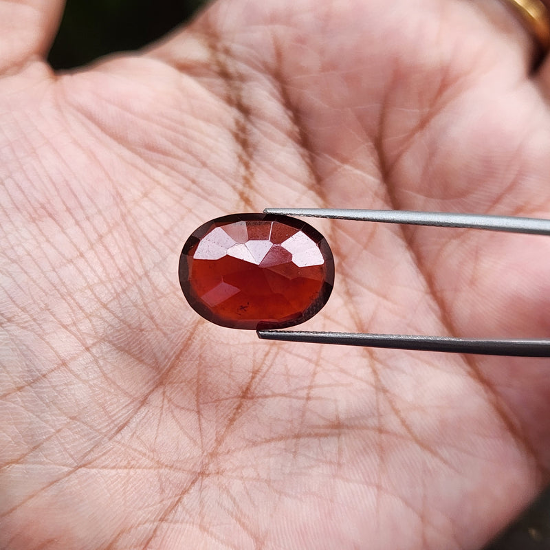 Hessonite (Gomed) Gemstone from Africa - 8.77 Carat