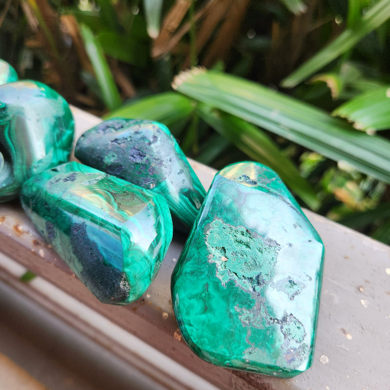 Rough Malachite Free Forms