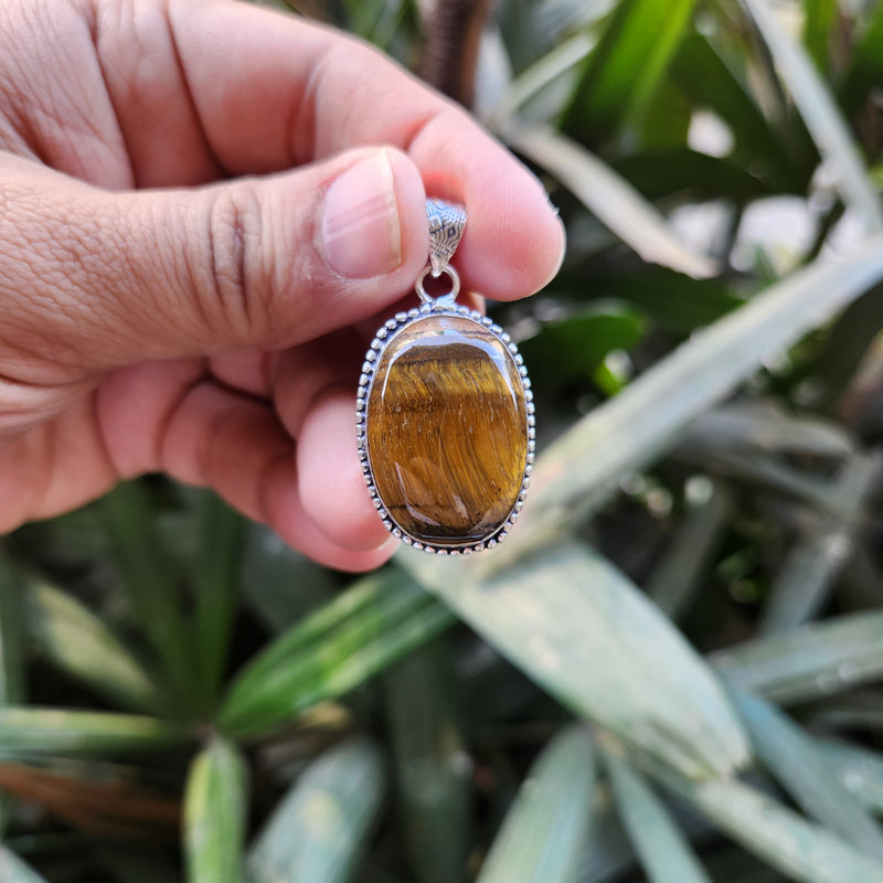 Certified Tiger Eye Pendant without Chain - Design 1