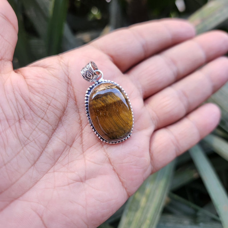 Certified Tiger Eye Pendant without Chain - Design 1