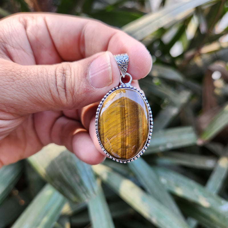Certified Tiger Eye Pendant without Chain - Design 4