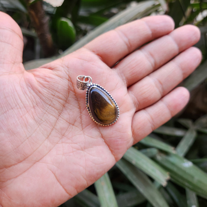 Certified Tiger Eye Pendant without Chain - Design 12