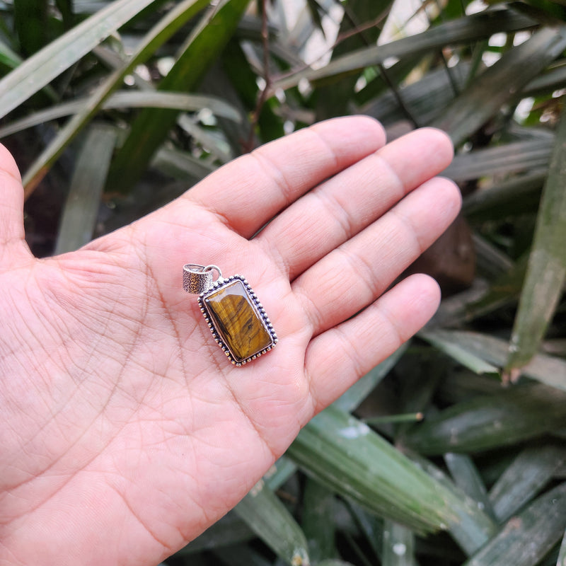 Certified Tiger Eye Pendant without Chain - Design 13