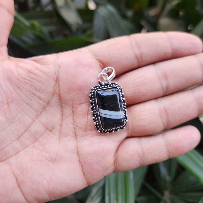 Certified Sulemani Hakik Pendants- P23