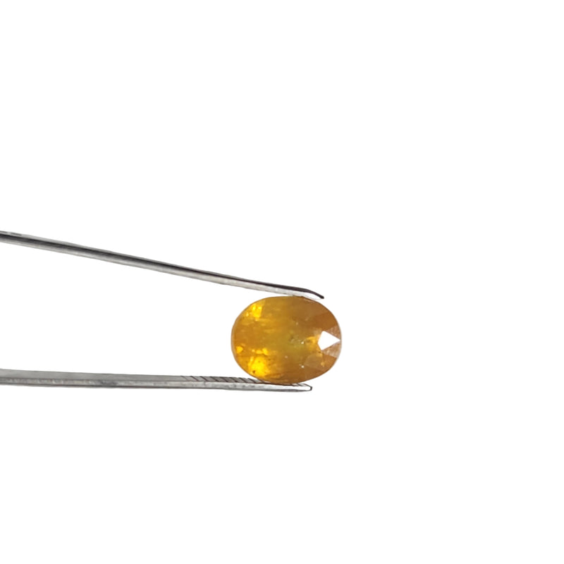 Yellow Sapphire Gemstone from Bangkok - 5.29 Cts