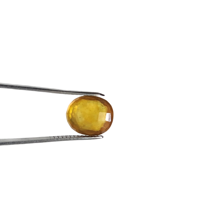 Yellow Sapphire Gemstone from Bangkok - 4.88 Cts
