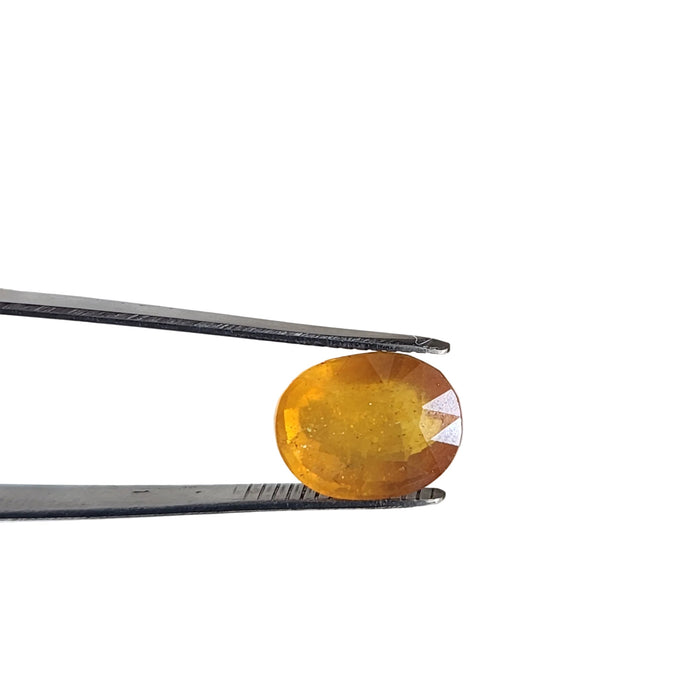 Yellow Sapphire Gemstone from Bangkok - 6.35 Cts