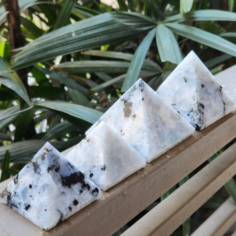 Rainbow Moonstone Pyramid for Psychic Awareness, Feminine Energy & Spiritual Growth