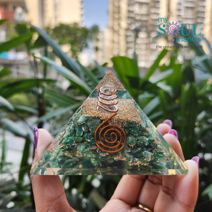 Green Jade Orgone Pyramid for Manifesting Wealth, Vastu & Harmony